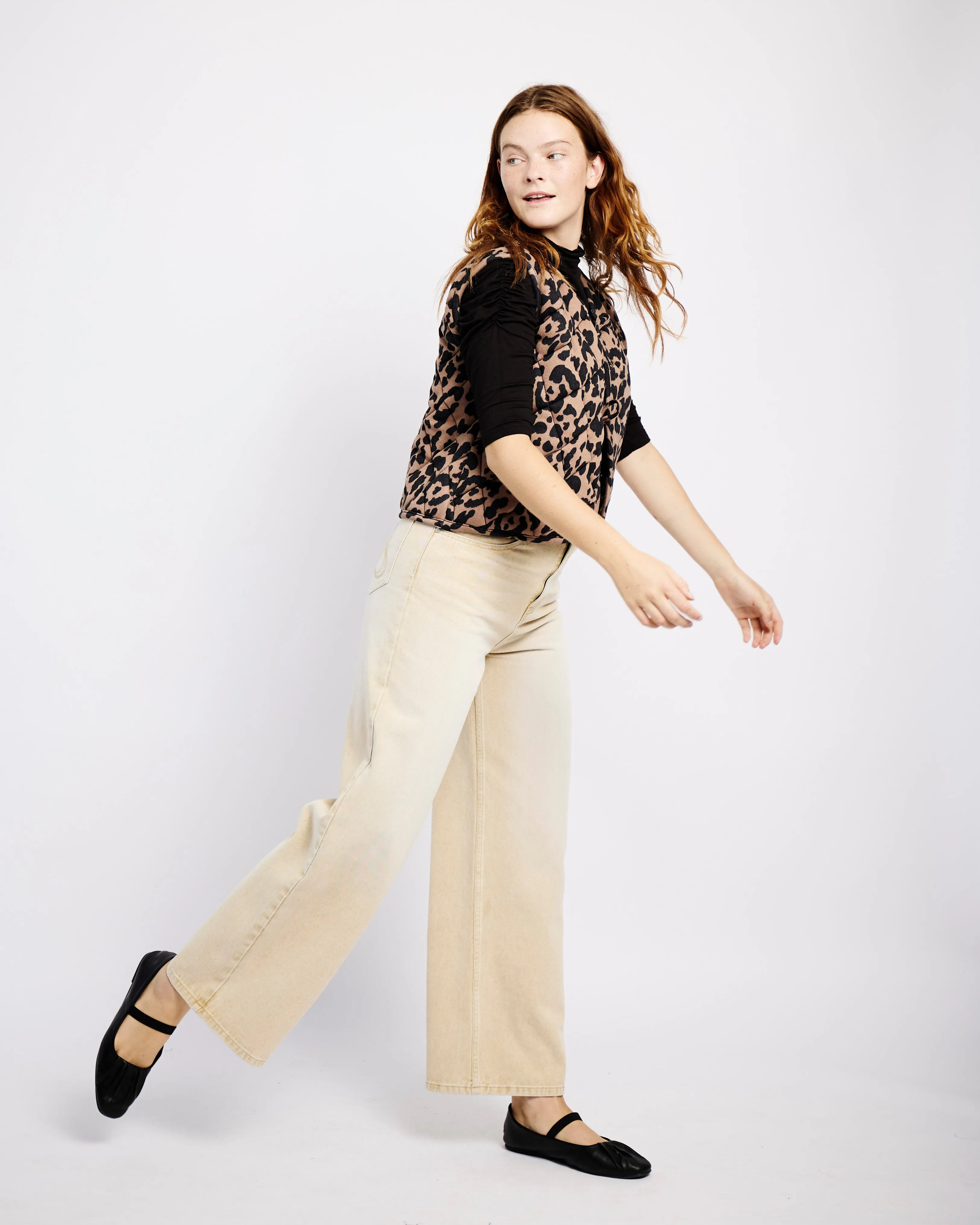 Adjustable Waist Jean in Mocha