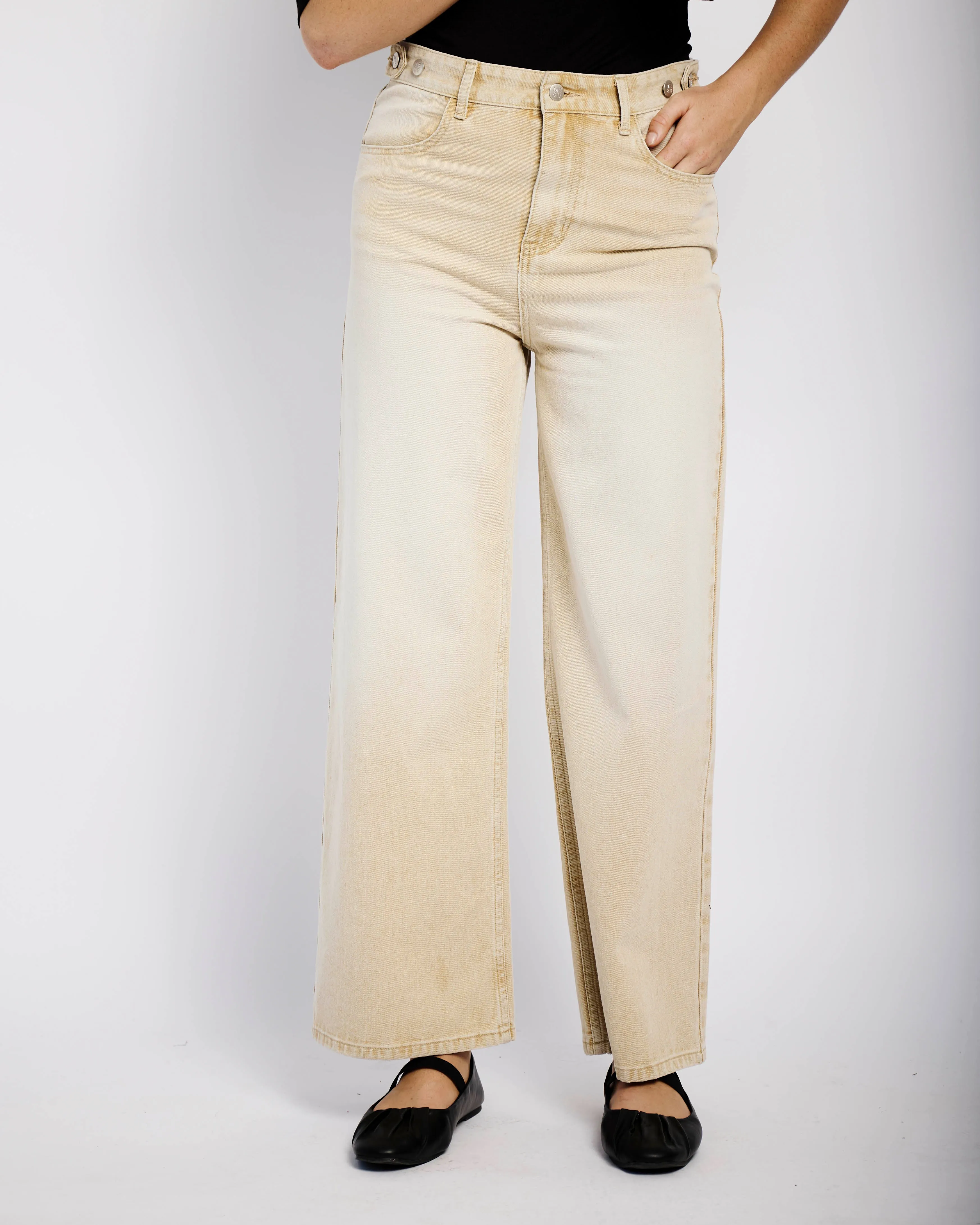 Adjustable Waist Jean in Mocha