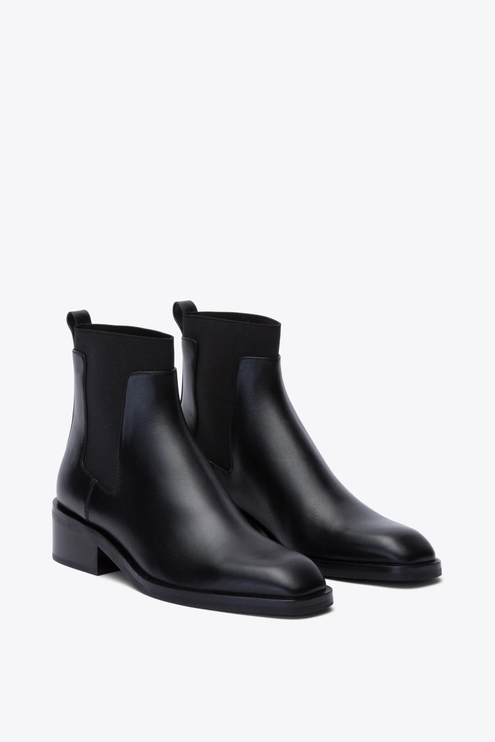 Alexa 40MM Chelsea Boots