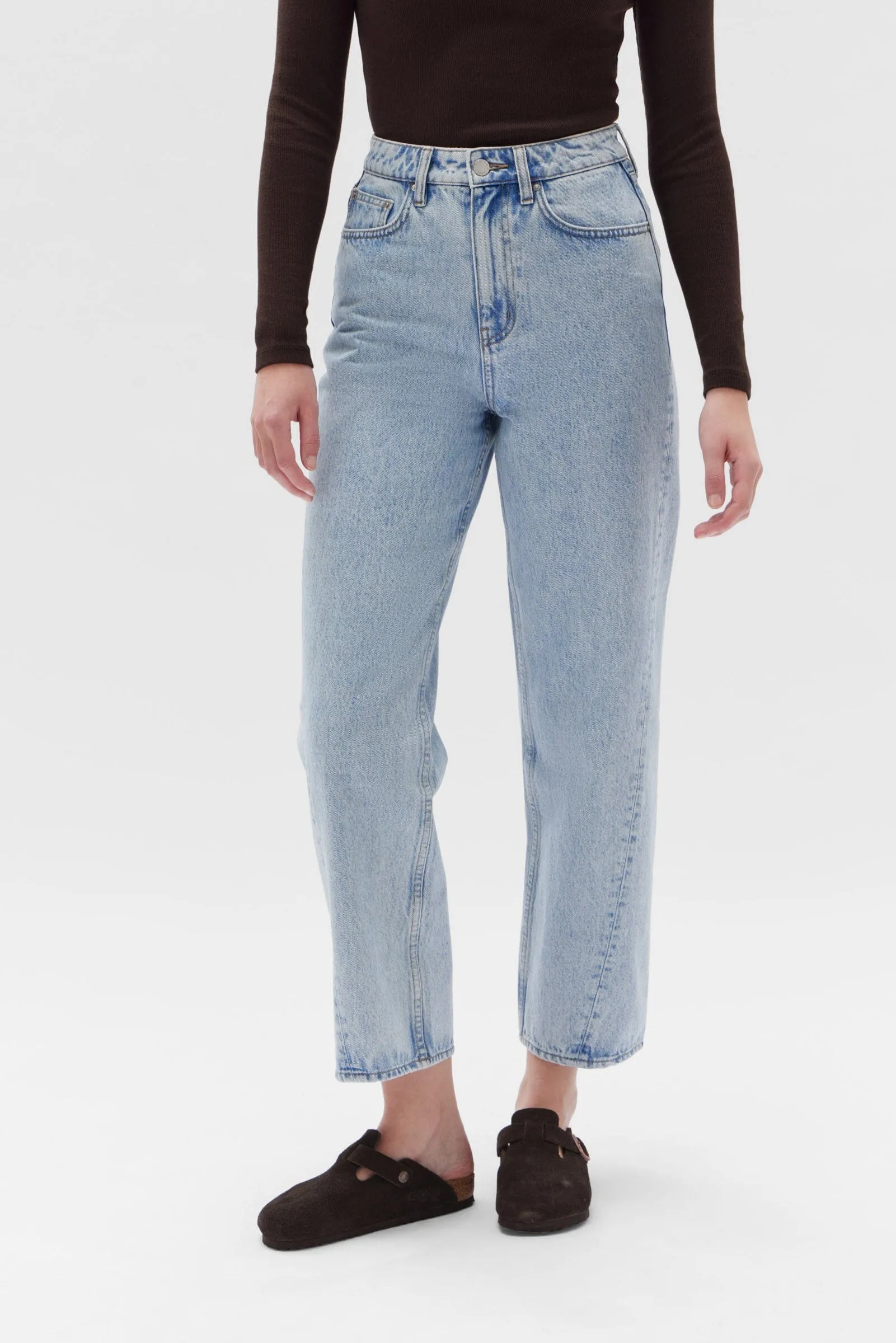 Assembly Label Twisted Seam Straight Leg Jean - Light Stone