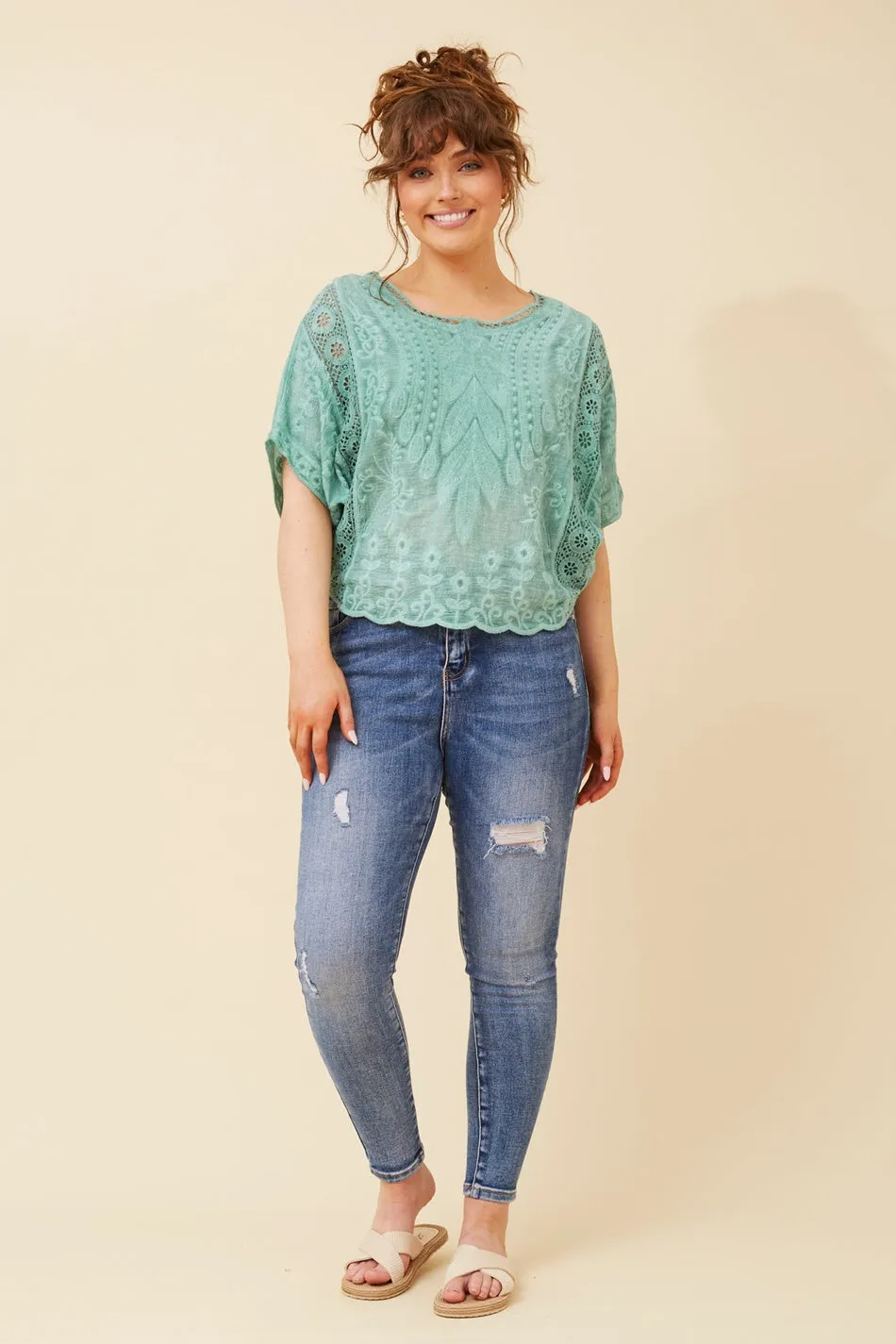 DEVONA EMBROIDERED TOP