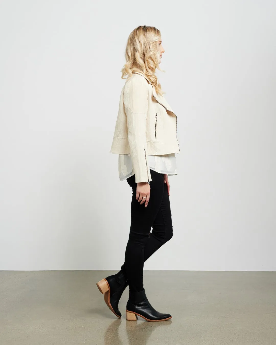 Et Alia Layton Jacket - Ivory