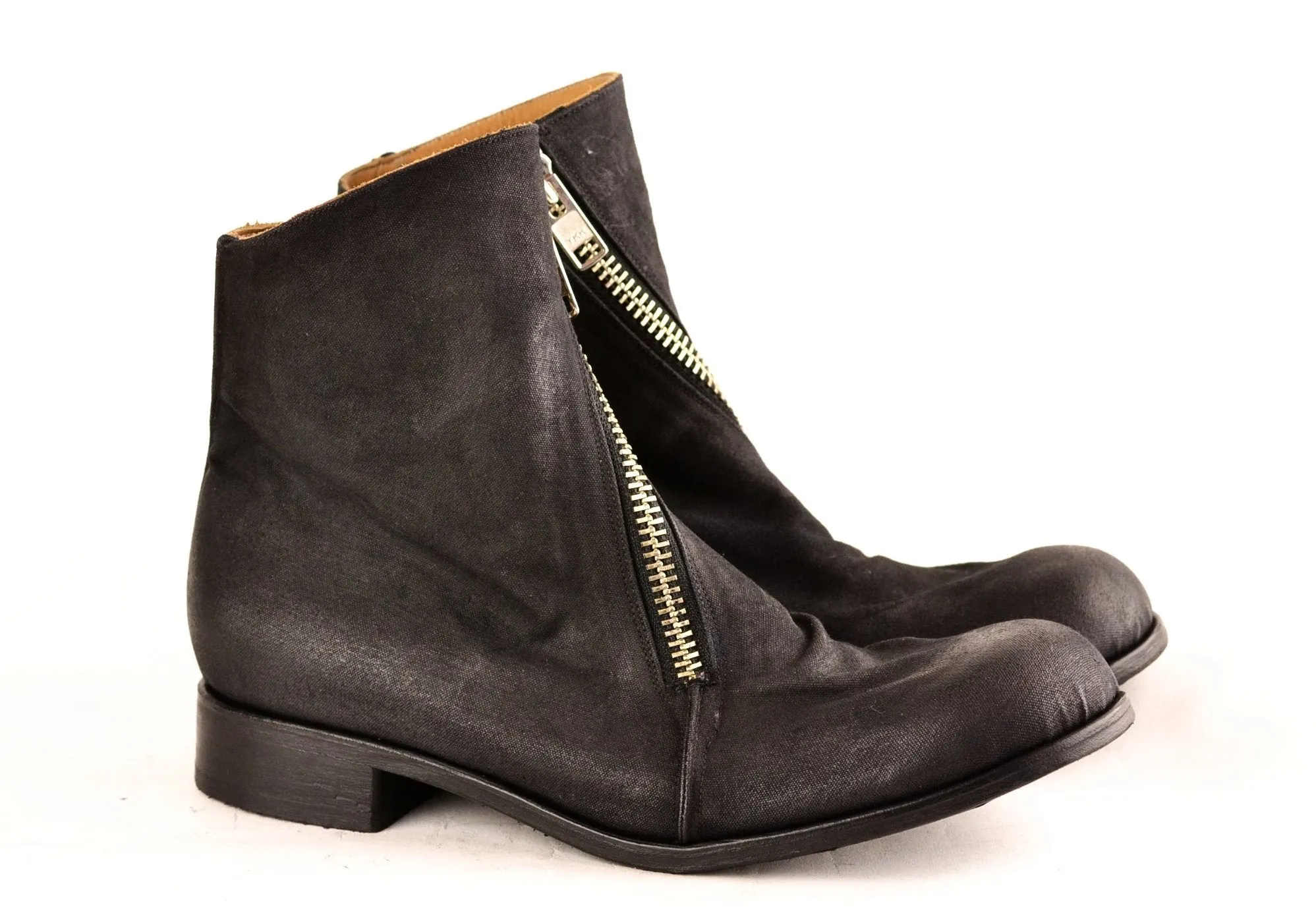 Spiral Zip Boot  | black canvas