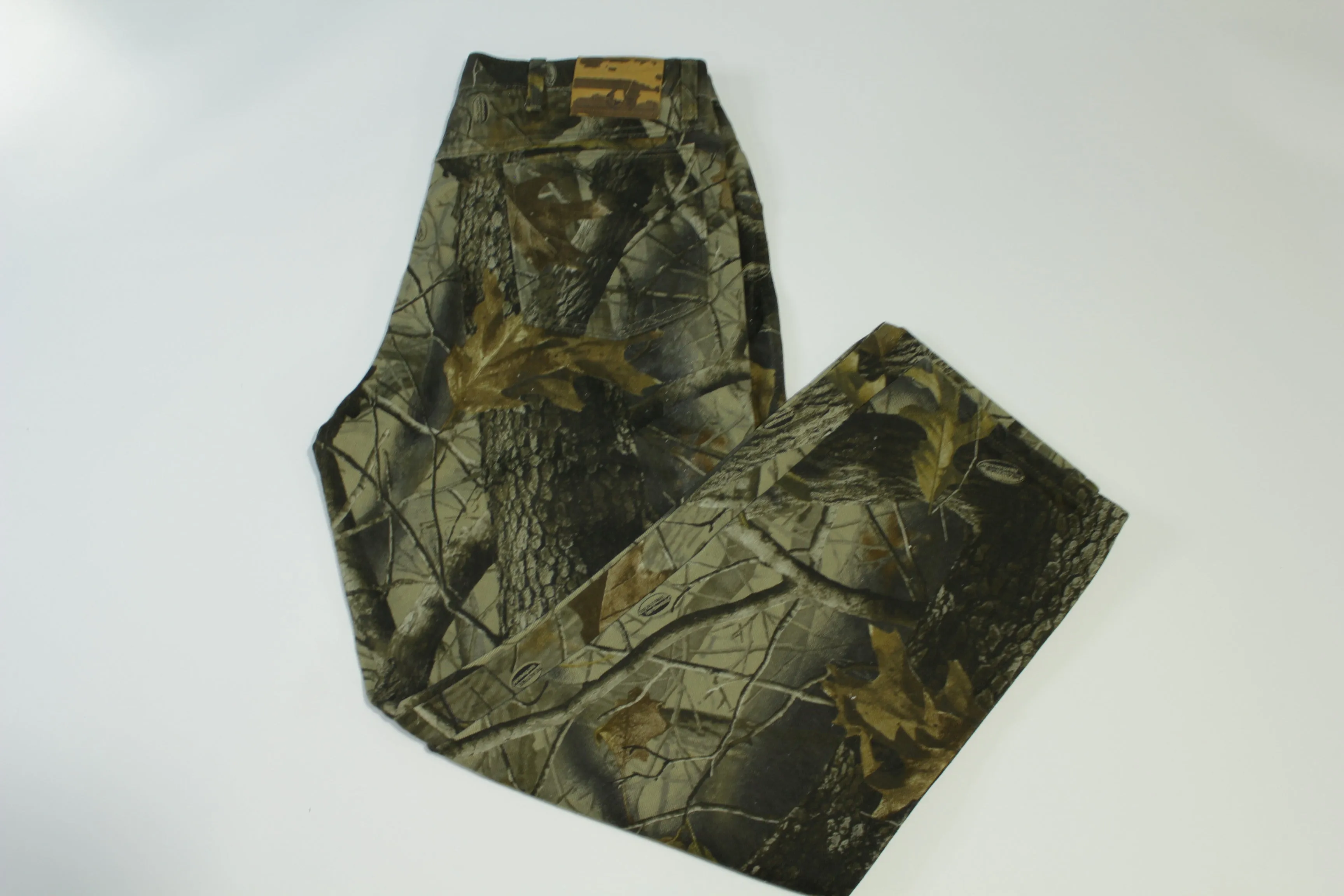 Wrangler Camo Pants  Realtree Hardwoods Made in USA 35006HW Hunting Loop Rugged Jeans